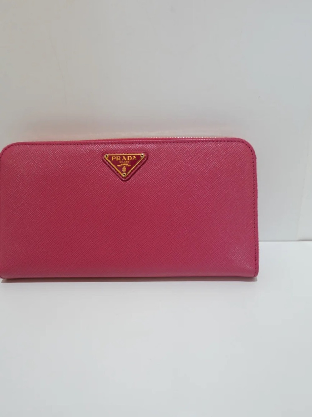 Prada Pink Zippy Wallet SALE! - Picture 2 of 10